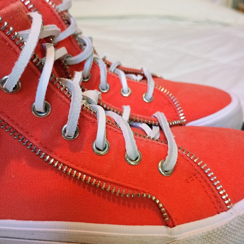 Sperry x Rebecca Minkoff Canvas High Top Sneakers 6.5 NIB Zip Detail Streetwear - Picture 7 of 16